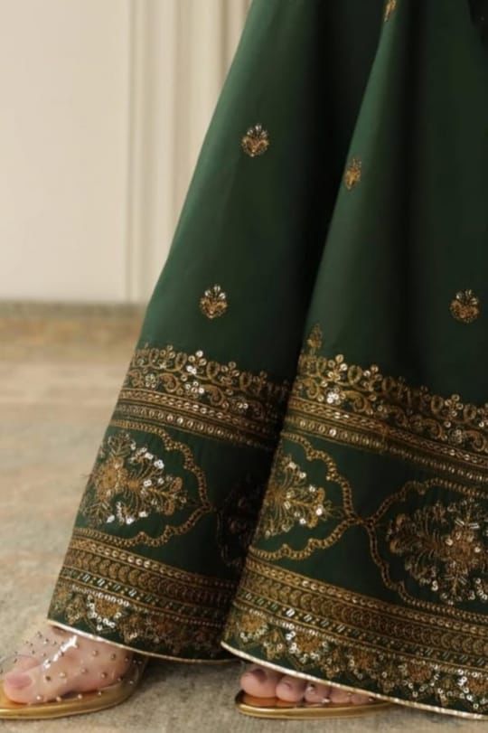 DYOT | Unstitched 3PC Embroidered Lawn Suit | Organza Embroidered Dupatta | Summer 2025