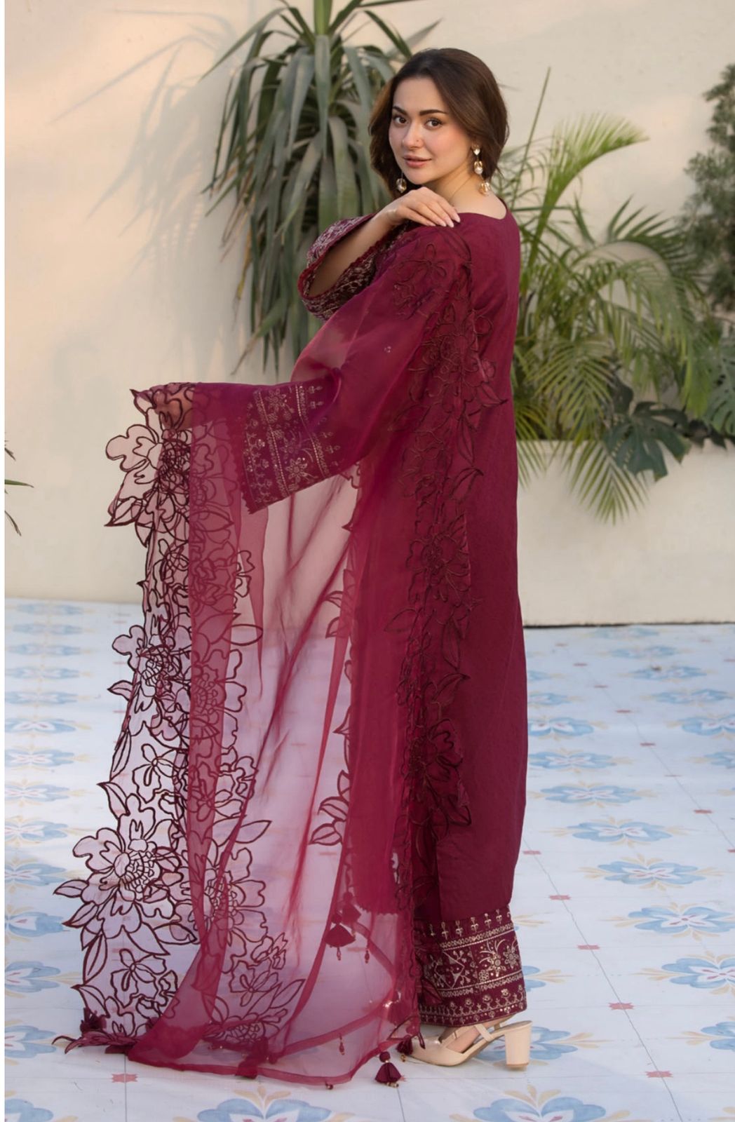 SUMMER LUXURY COLLECTION – QALAMKAR 3PC Suit