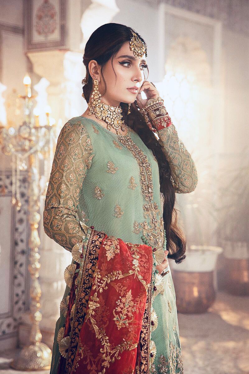 Maria B Wedding Edition D-9106 – Luxury Embroidered Masterpiece